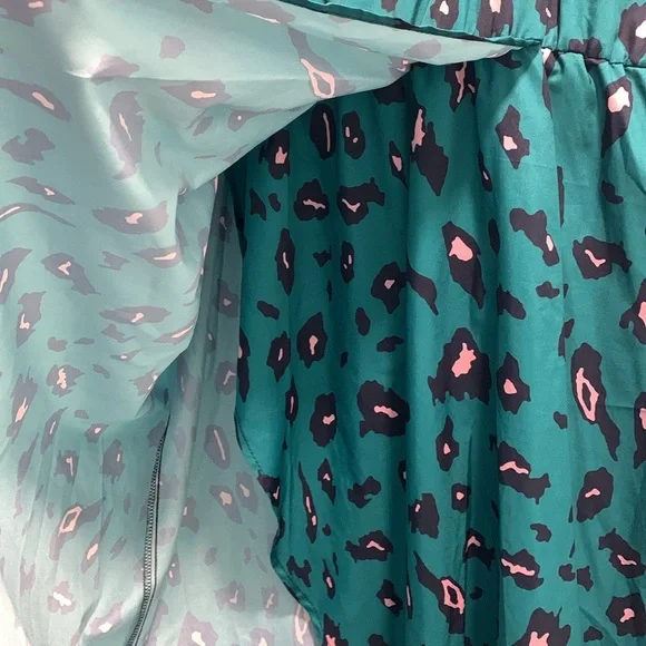 SHEIN Pink Cheetah Print Dress*missing belt* - Picture 12 of 15